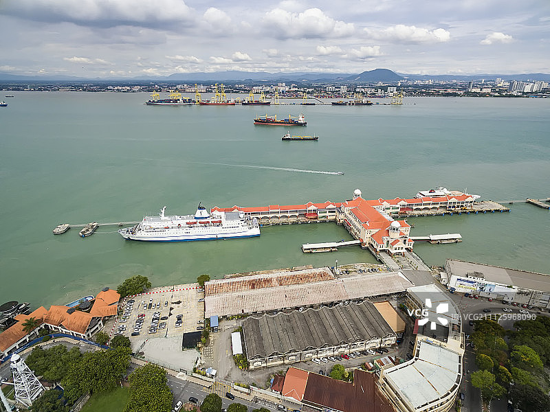 马来西亚槟城码头高视角图片素材