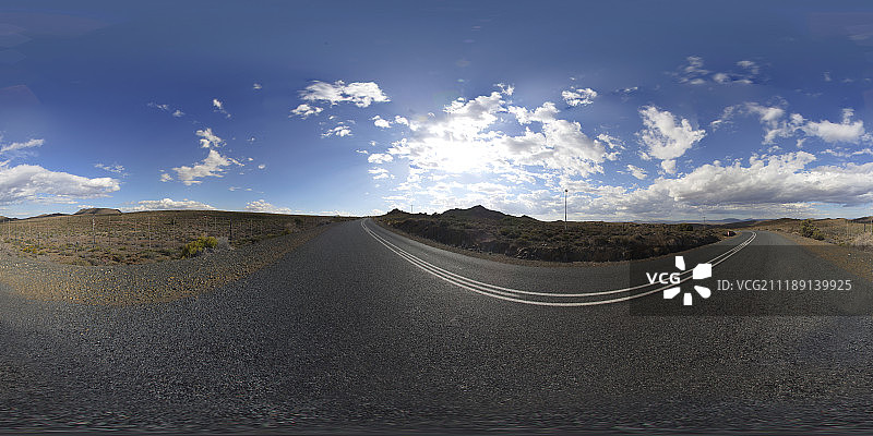 360掳 HDRI showing a straight road through a rural barren landscape in Cape Town, South Africa图片素材