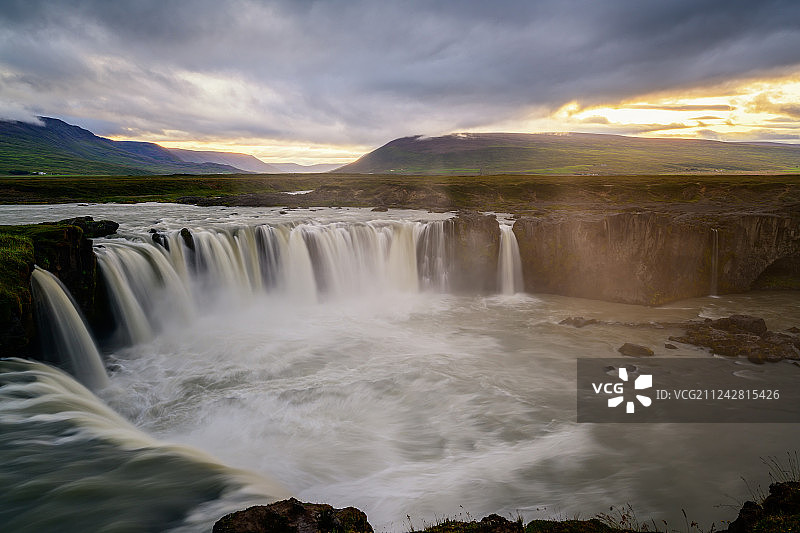 冰岛上帝瀑布图片素材