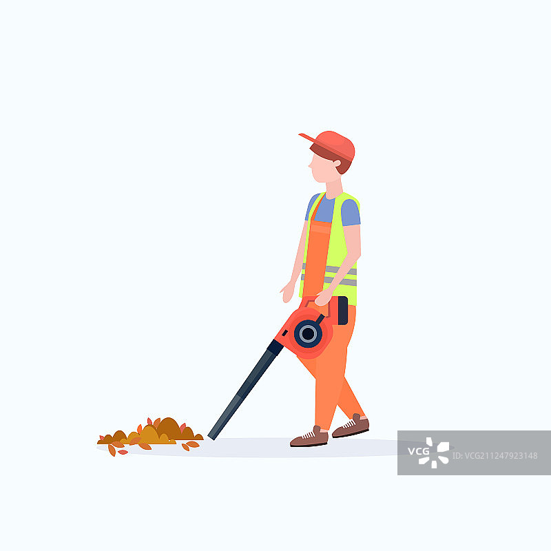男性街道清洁工拿着树叶吹风机男人在图片素材