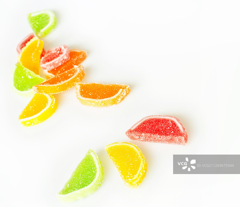 色彩斑斓的果味果冻静物图片素材