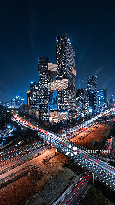 广东省深圳市腾讯总部滨海大厦夜晚风光图片素材