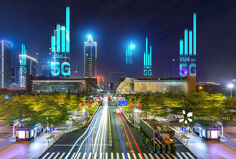 夜景深圳音乐厅图书馆城市天际线建筑5G网络高速传输数据通讯图片素材