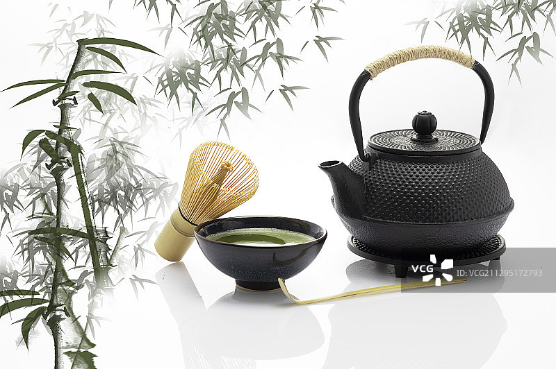 健康养生的日式抹茶和茶具图片素材