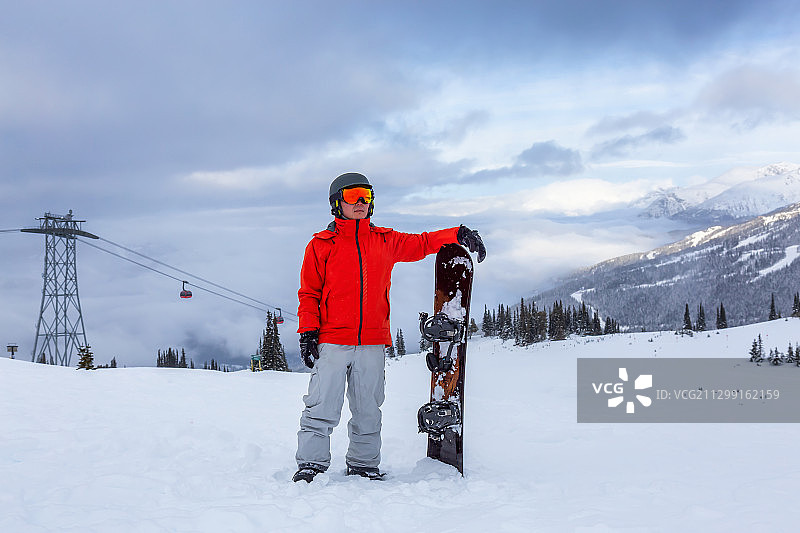 惠斯勒山滑雪男子图片素材