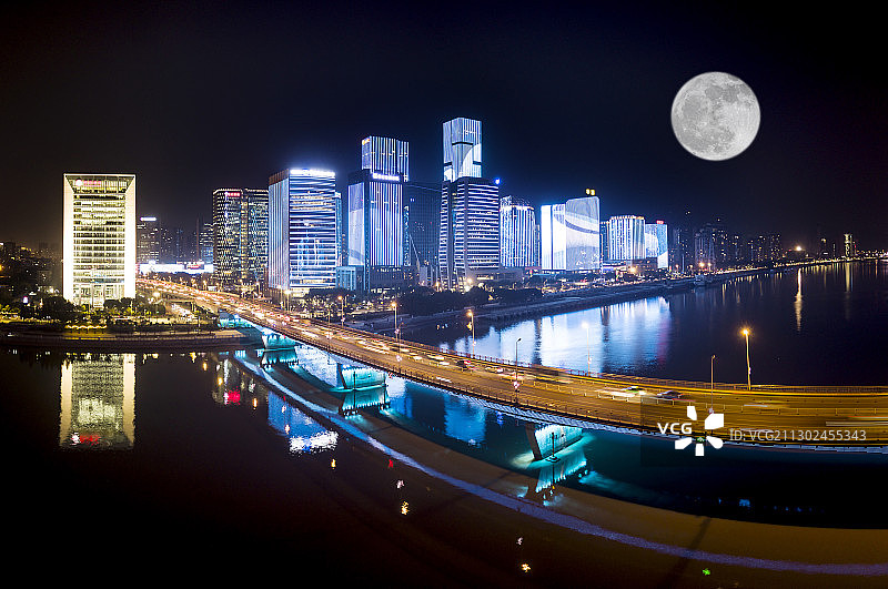 福州江滨城市天际线夜景风光图片素材