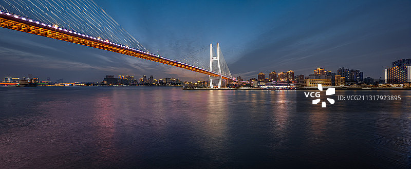 上海滨江大桥图片素材