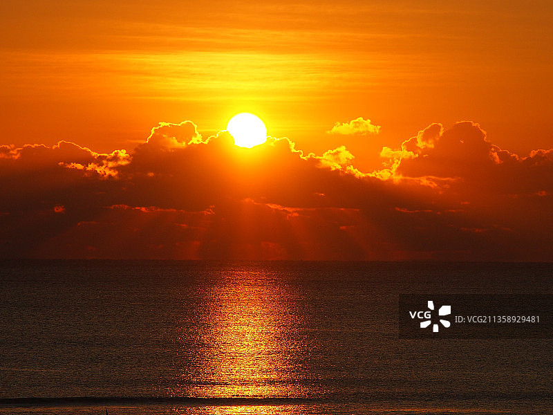 风景的海反对橙色的天空，佛罗里达群岛，佛罗里达，美国，美国图片素材