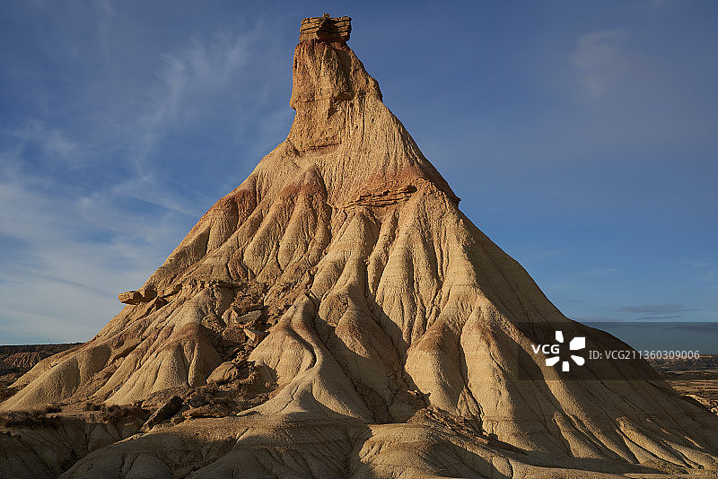 西班牙，俯视天空的岩石形成的低角度视图图片素材