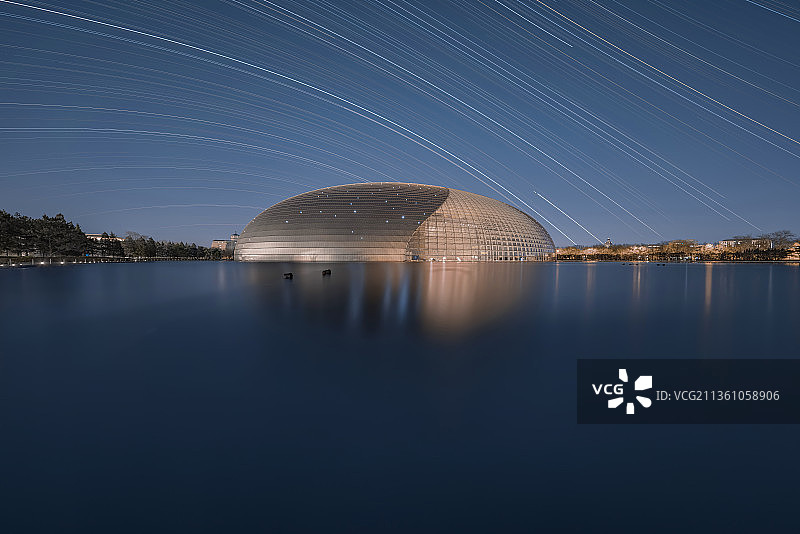 北京国家大剧院 城市 夜景 星空 星轨 倒影 夜空图片素材