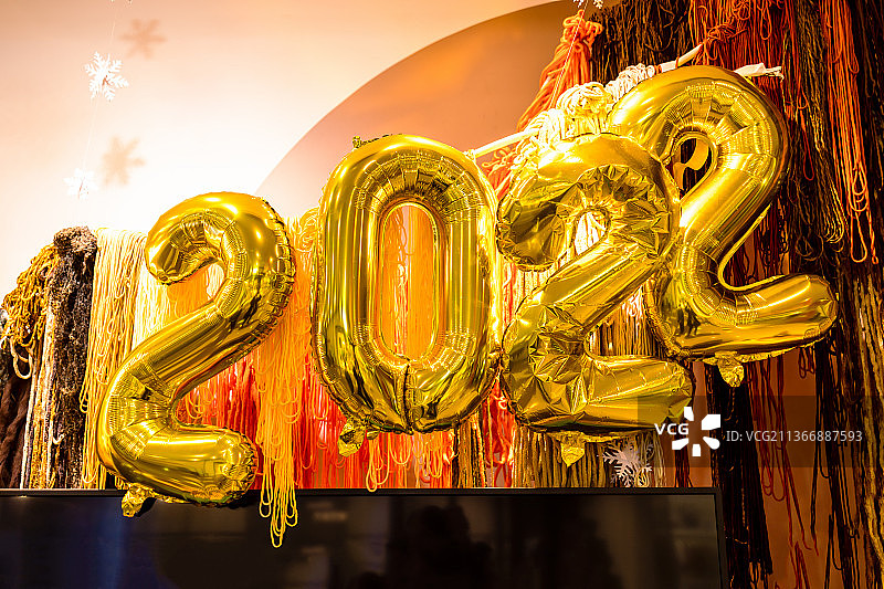 金色2022字样模型，庆祝新年2022图片素材