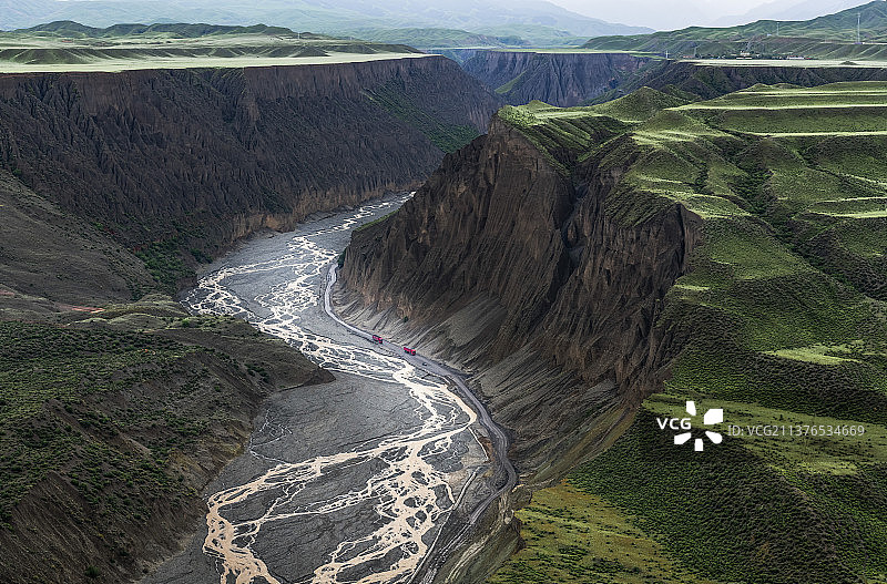 新疆红山大峡谷美景图片素材