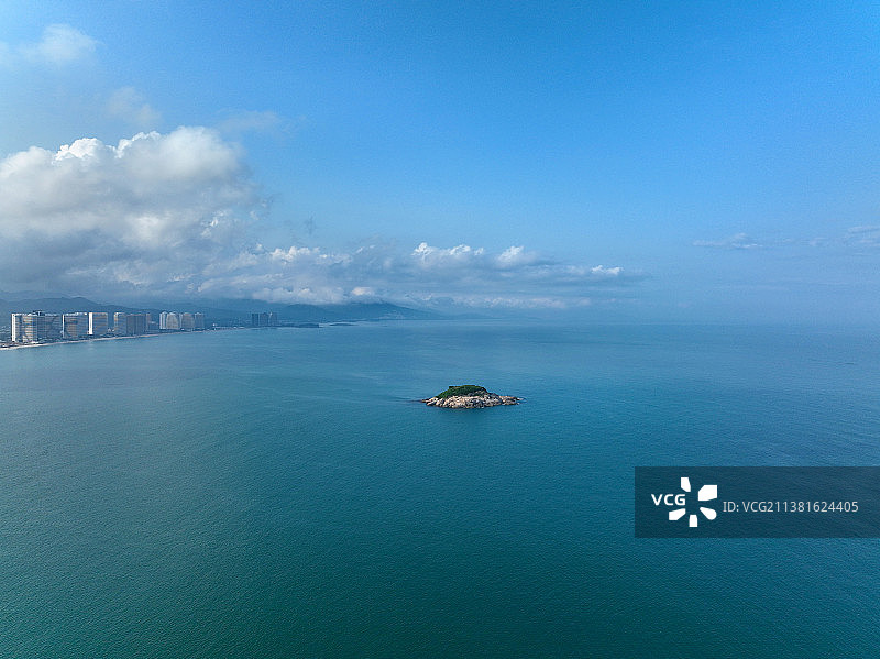 广东省惠州市惠东县双月湾东湾岛屿群航拍图片素材