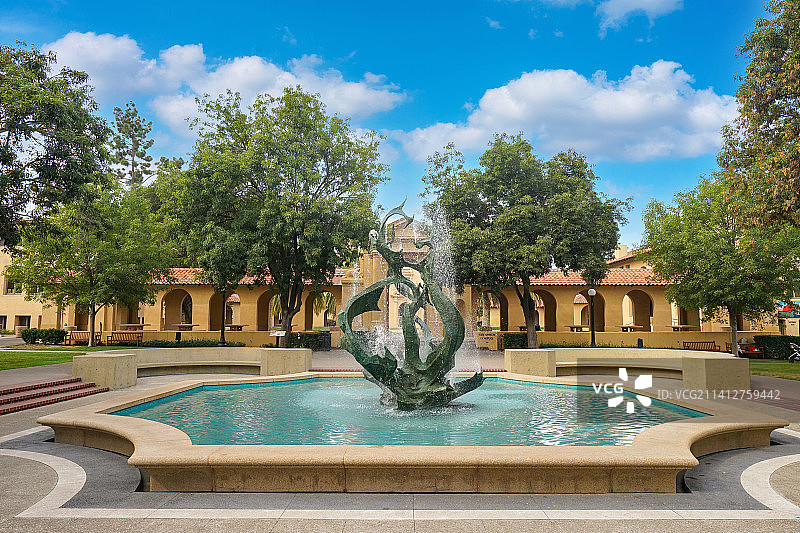 （Stanford）斯坦福大学校园喷泉图片素材