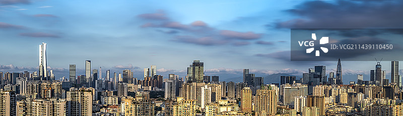 傍晚时分的深圳南山城区景观图片素材