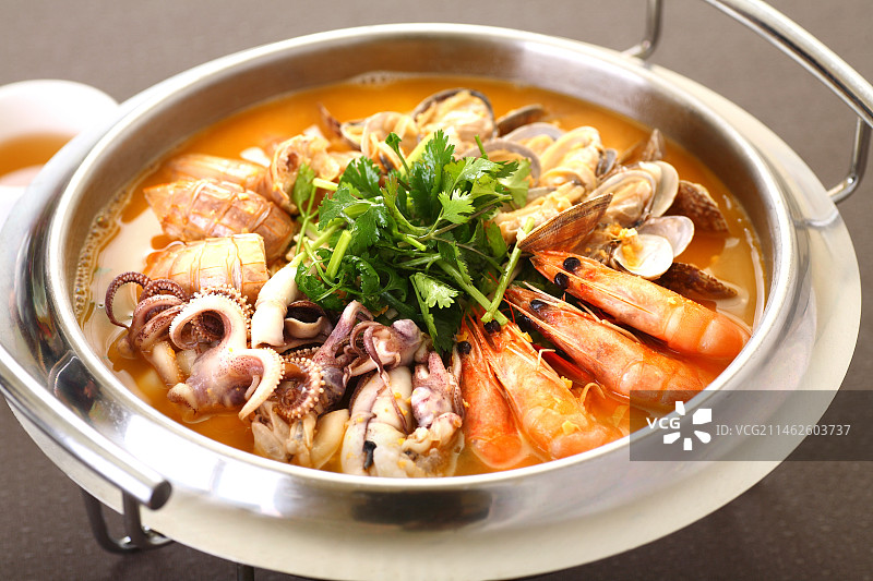 海鲜金汤海鲜锅图片素材