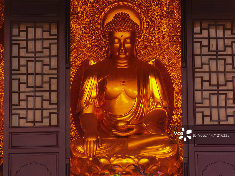 广州黄埔寺庙的佛像图片素材