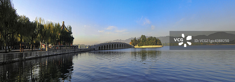 颐和园十七孔桥,中国,北京图片素材