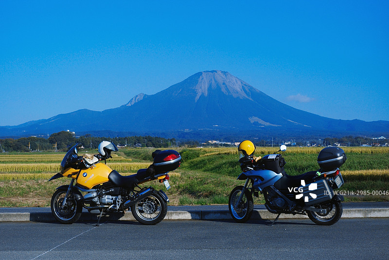 日本鸟取县大仙山的摩托车图片素材
