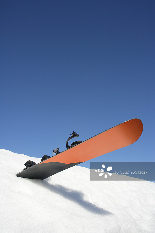 滑雪板在雪图片素材