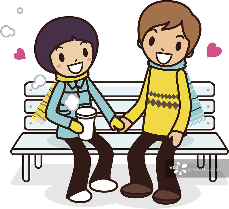 一对快乐的年轻夫妇坐在长椅上图片素材
