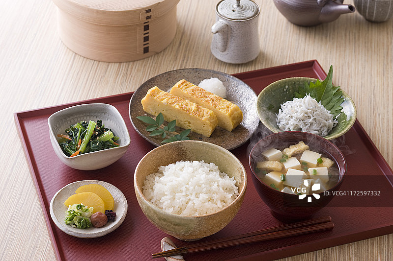 日本传统的早餐图片素材