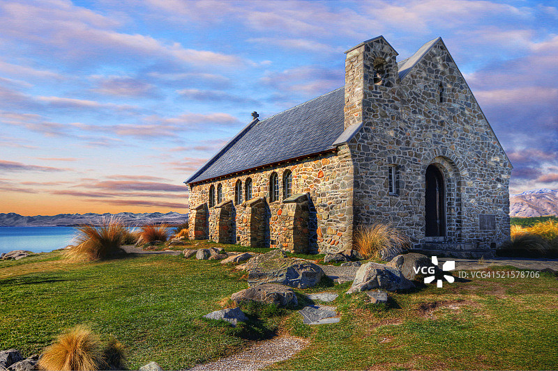 新西兰南岛坎特伯雷地区，麦肯齐区特卡波湖，好牧人教堂图片素材