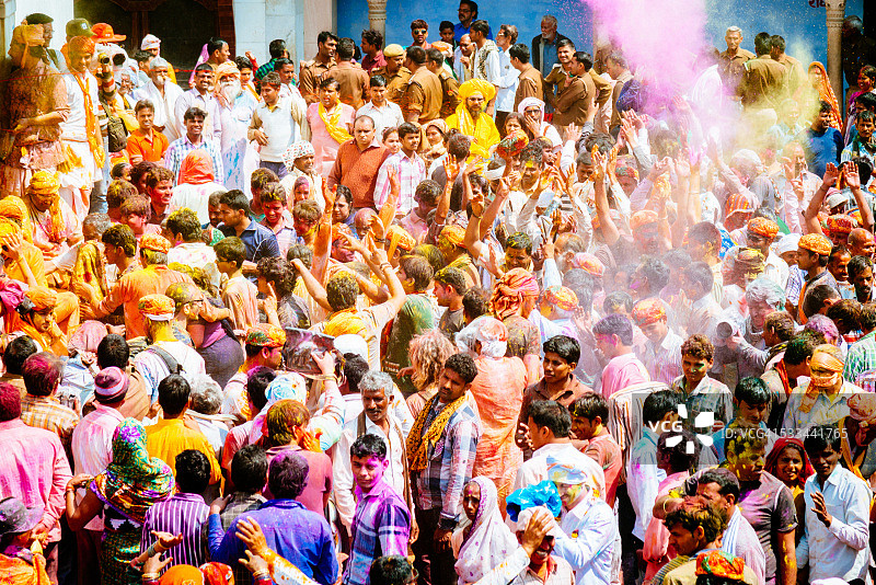 胡里节印度人群庆祝图片素材