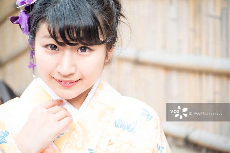 日本京都美丽的和服日本女人肖像图片素材