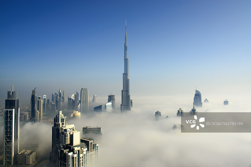 雾在迪拜图片素材