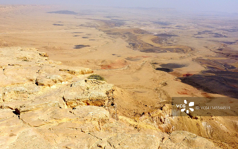 内盖夫沙漠的拉蒙火山口图片素材