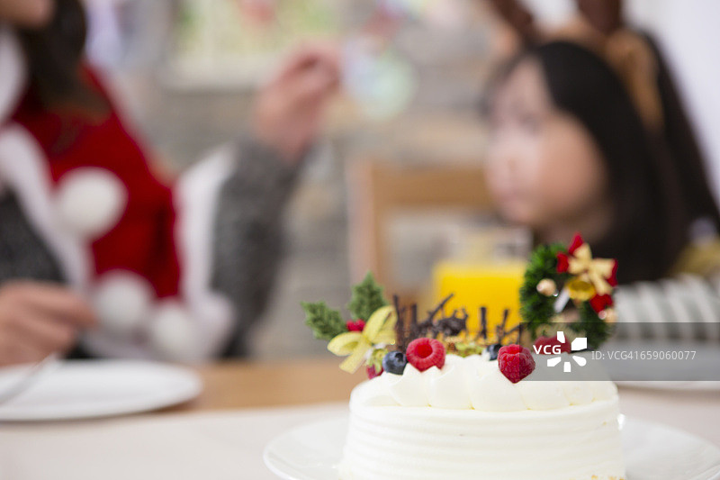 圣诞蛋糕和日本的亲子图片素材