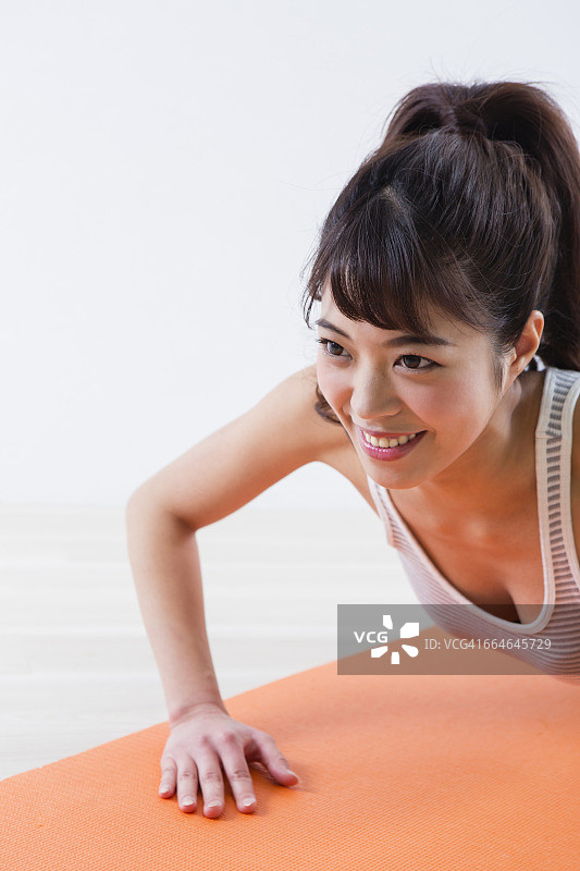 锻炼的日本女性图片素材