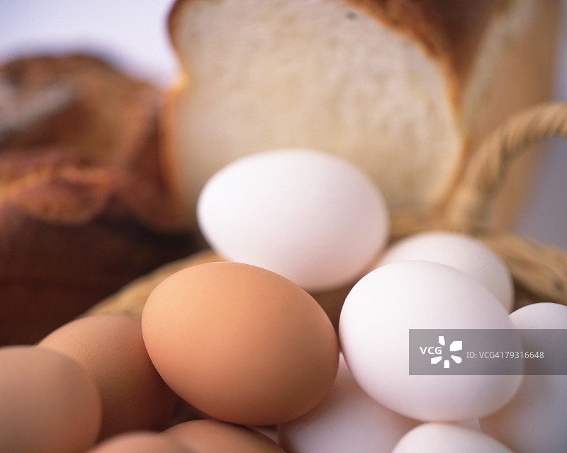 鸡蛋和面包，特写，对焦，对焦，差焦图片素材