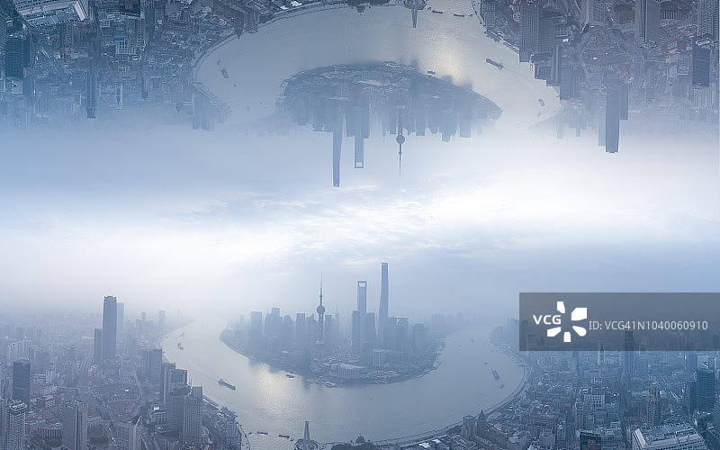 上海市中心的城市建筑全景，在初始的未来主义风格图片素材