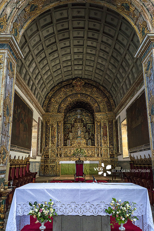 圣克鲁兹大教堂的祭坛，在普拉亚达Vitória，特塞拉，葡萄牙亚速尔群岛。图片素材