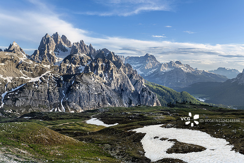 意大利阿尔卑斯山,白云石山脉图片素材