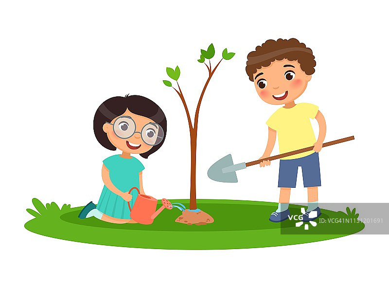 男孩和女孩种植和浇灌树木。图片素材