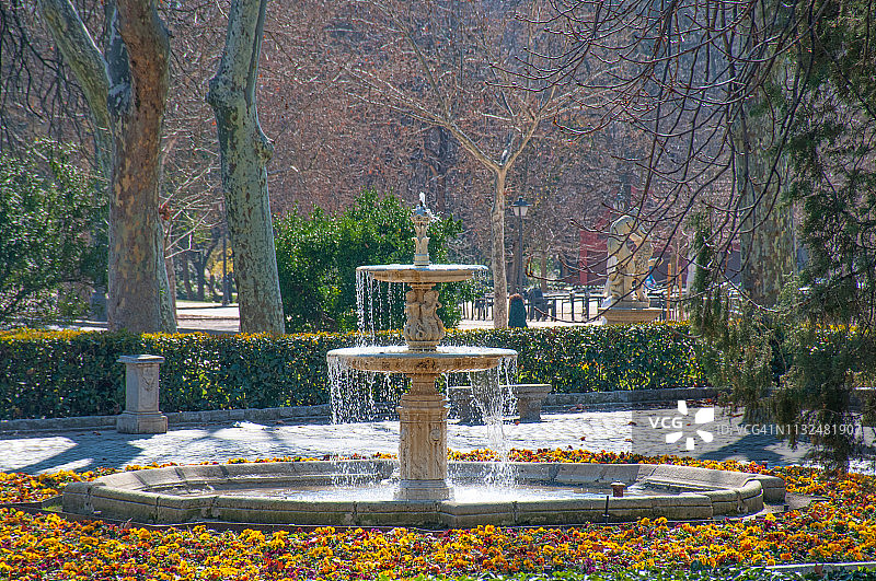 El Buen Retiro公园的喷泉图片素材