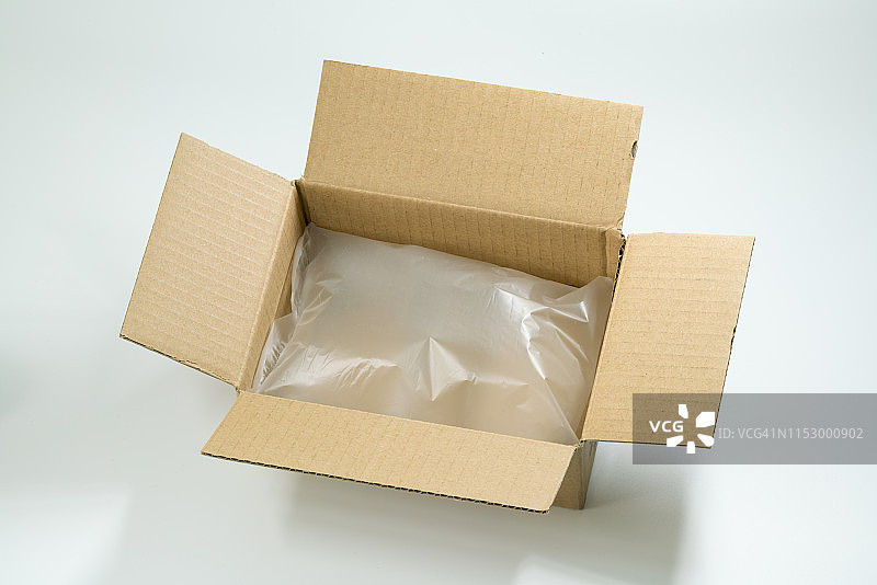纸箱包装及泡沫塑料保护图片素材