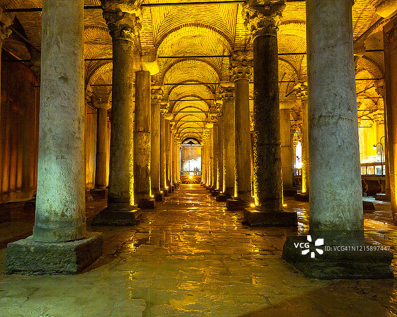 大教堂水池-耶雷巴坦-萨尔尼奇-伊斯坦布尔图片素材