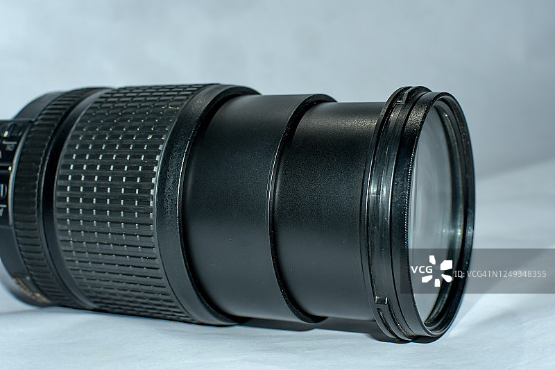 DSLR相机18_140mm变焦镜头图像。图片素材