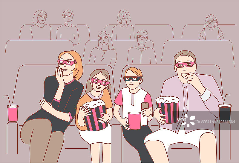 幸福的家庭坐在电影院或电影院。家长与孩子一起观看3d电影或动画片图片素材
