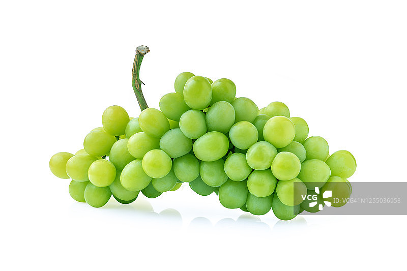 绿色葡萄孤立在白色背景图片素材