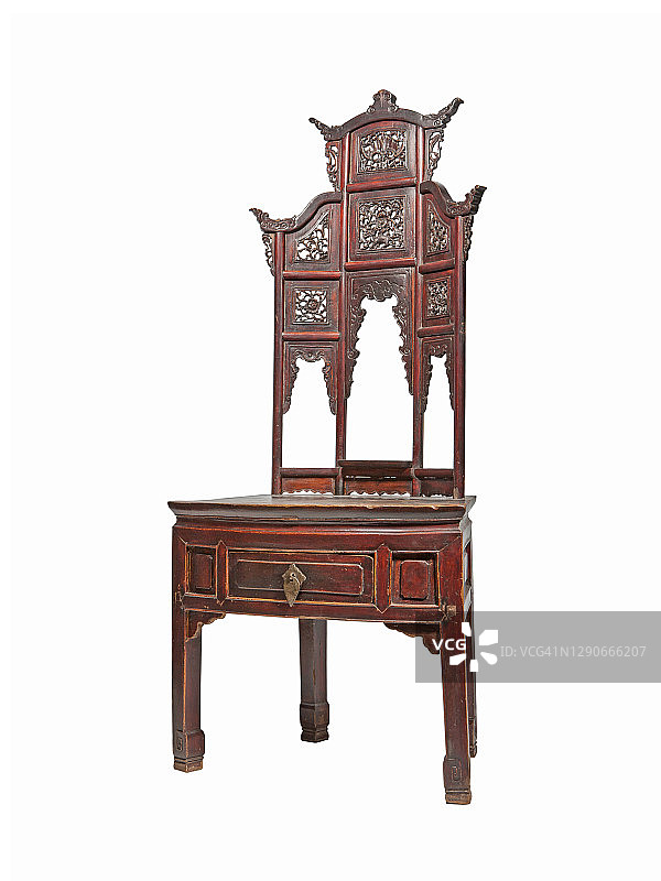 中国古董木椅孤立在白色上图片素材