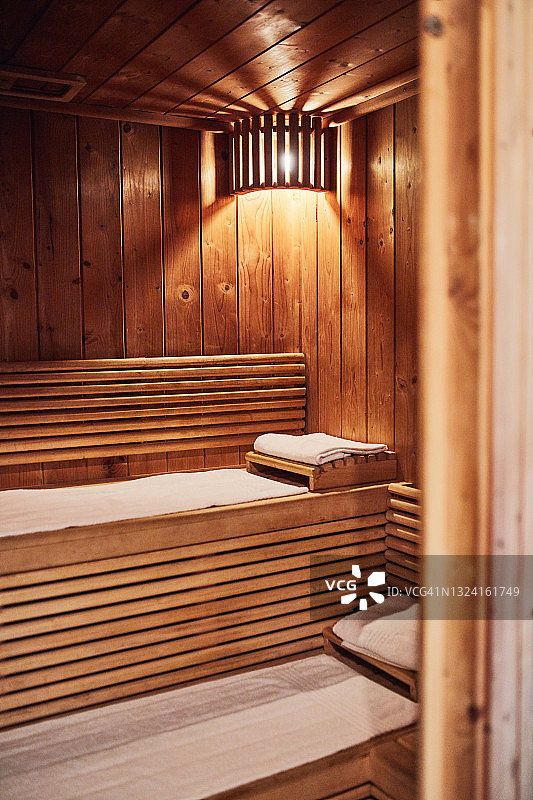 这是一个度假胜地的桑拿浴室图片素材