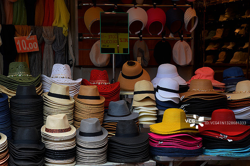 法国有各种各样的帽子图片素材