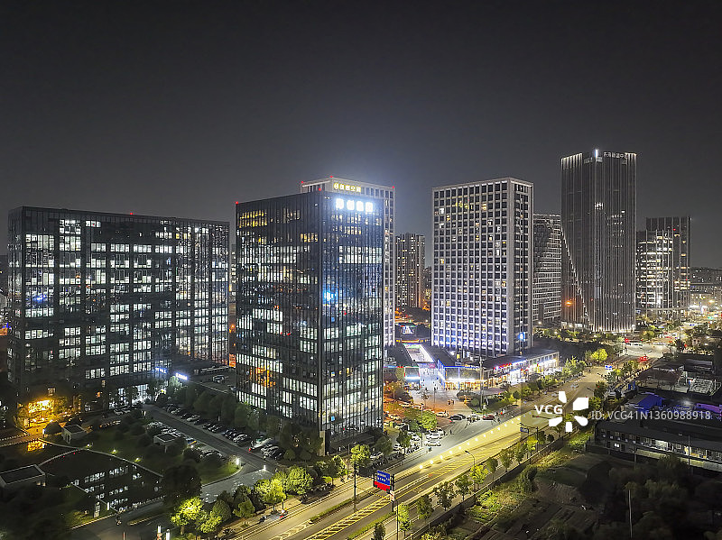 中国杭州未来科技城夜景鸟瞰图图片素材