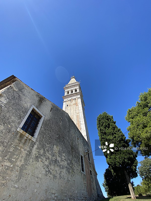 克罗地亚亚得里亚海-圣尤菲米亚教堂图片素材