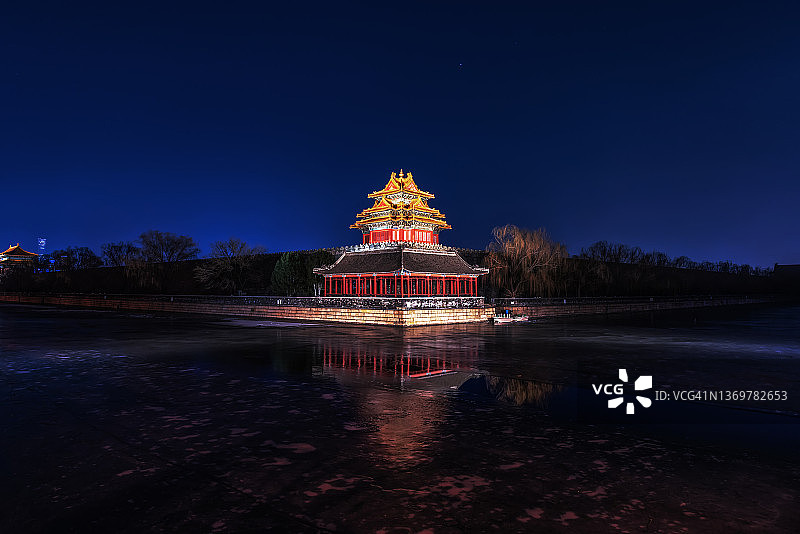 北京紫禁城角楼的夜景图片素材